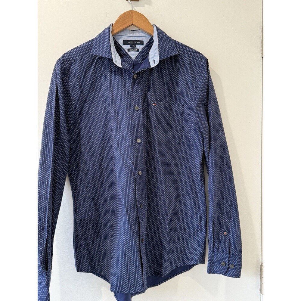 Tommy Hilfiger Men's Shirt Medium Navy Button Down Long Sleeve Workwear Casual‎